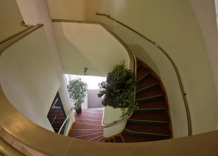 吉瑞米姆宾馆 3*